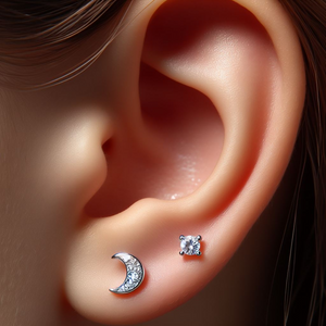 CRESCENT MOON STUD - SILVER