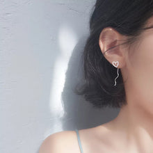 Load image into Gallery viewer, Strings Attached Earring